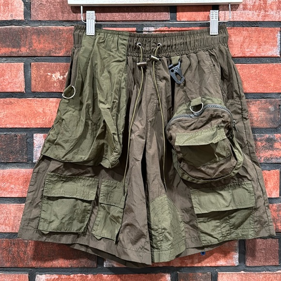 Kody Phillips Other - Kody Phillips Cargo Shorts - Size small